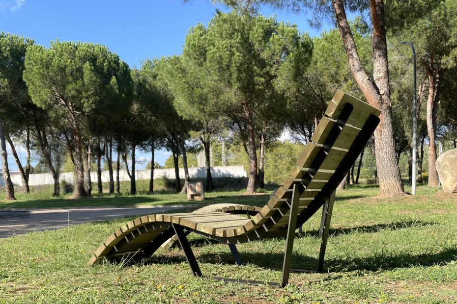 CH L SQ 02 930x620