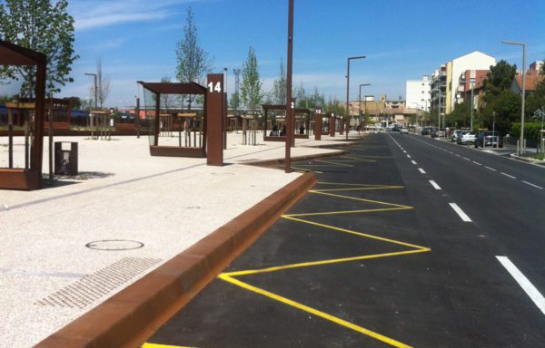 YH5BAEAAAAALAAAAAABAAEAAAIBRAA7