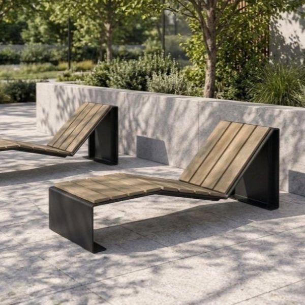 BANCAFINA: CHAISE-LONGUE