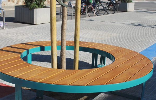 YH5BAEAAAAALAAAAAABAAEAAAIBRAA7