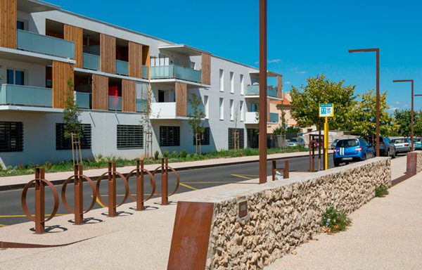 YH5BAEAAAAALAAAAAABAAEAAAIBRAA7